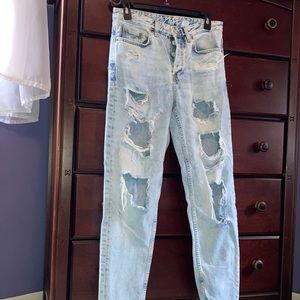 distressed boyfriend jeans